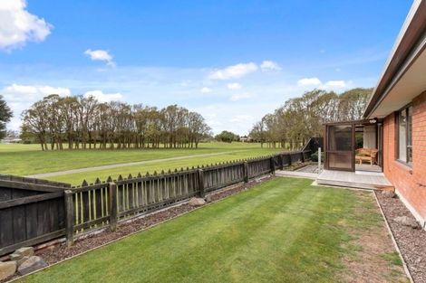 Photo of property in 9 Pyatt Place, Redwood, Christchurch, 8051