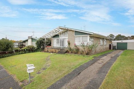 Photo of property in 30 Garden Heights Avenue, Glenview, Hamilton, 3206