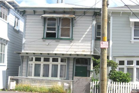 Photo of property in 128 Brougham Street, Mount Victoria, Wellington, 6011