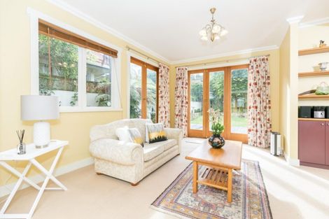 Photo of property in 39 Myrtle Street, Hamilton East, Hamilton, 3216