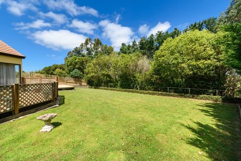 Photo of property in 96 Pacific Drive, Fitzherbert, Palmerston North, 4410