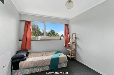 Photo of property in 28 Jane Grove, Paparangi, Wellington, 6037