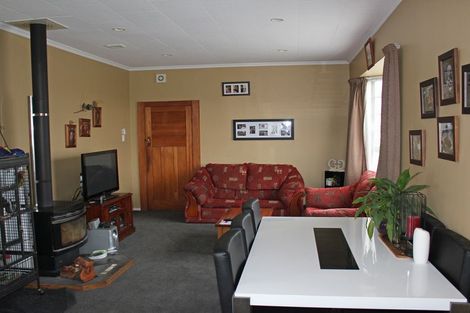 Photo of property in 38 Greta Street, South Hill, Oamaru, 9400