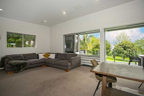 Photo of property in 1 Oceana Drive, Welcome Bay, Tauranga, 3175