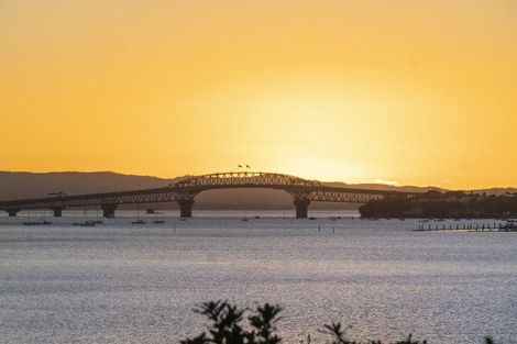 Photo of property in 83 Ngataringa Road, Devonport, Auckland, 0624