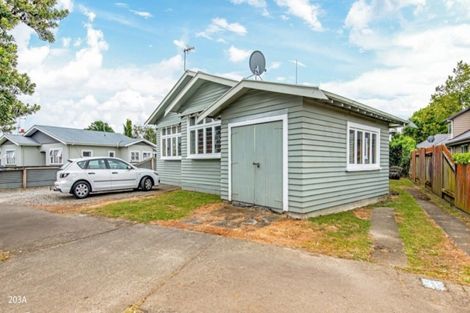 Photo of property in 203 College Street, West End, Palmerston North, 4412