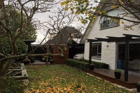 Photo of property in 2/52 Crofton Road, Harewood, Christchurch, 8051