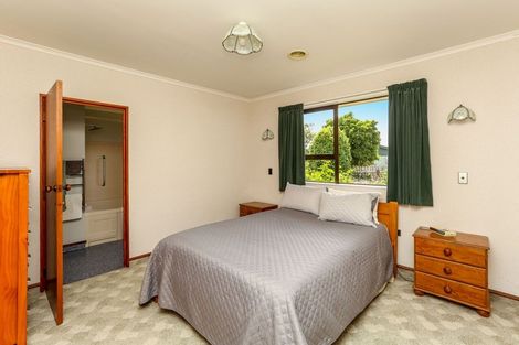 Photo of property in 73 Cressida Avenue, Stratford, 4332