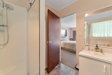 Photo of property in 906 Tukairangi Road, Acacia Bay, Taupo, 3385