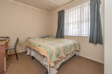 Photo of property in 19 Sheridan Drive, New Lynn, Auckland, 0600