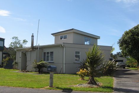 Photo of property in 44 Cook Street, Carters Beach, Westport, 7825