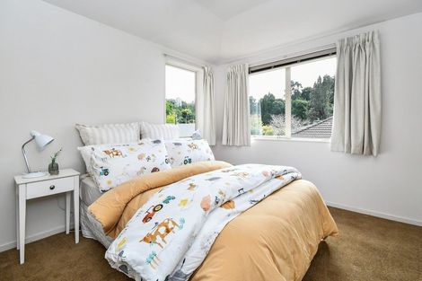 Photo of property in 356a Great South Road, Opaheke, Papakura, 2113