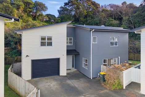 Photo of property in 17a Wantwood Grove, Churton Park, Wellington, 6037
