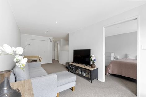 Photo of property in 19a/30 Westward Ho, Glen Eden, Auckland, 0602