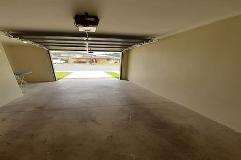 Photo of property in 9/64 Kawaha Point Road, Kawaha Point, Rotorua, 3010