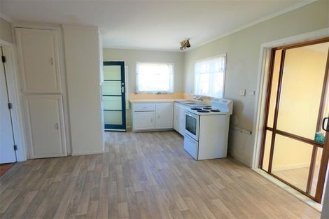 Photo of property in 16 Mail Avenue, Weymouth, Auckland, 2103