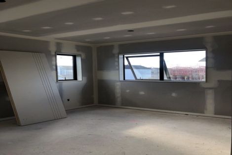 Photo of property in 141 Grove Road, Papakura, 2110