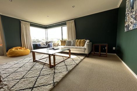 Photo of property in 18 Pendennis Point, Camborne, Porirua, 5026