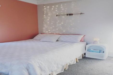 Photo of property in 15 Parkvale Road, Otumoetai, Tauranga, 3110