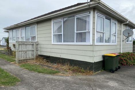 Photo of property in 5 Derby Street, Eltham, 4322