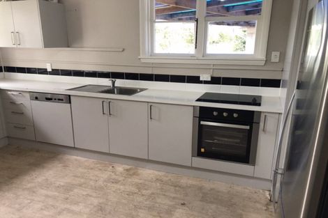 Photo of property in 13 Kaplan Avenue, Islington, Christchurch, 8042