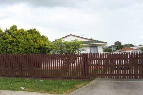 Photo of property in 5 Rako Place, Manurewa, Auckland, 2102