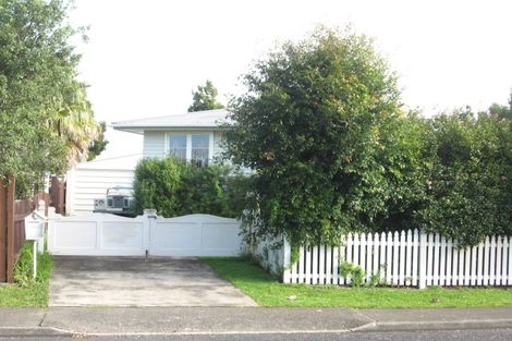 Photo of property in 10 Mcdivitt Street, Manurewa, Auckland, 2102