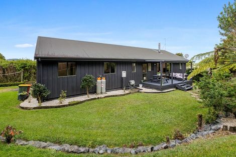 Photo of property in 181 Govan Wilson Road, Whangaripo, Warkworth, 0985