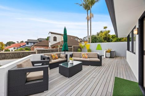 Photo of property in 47 Loloma Drive, Half Moon Bay, Auckland, 2012