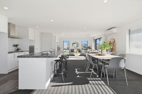 Photo of property in 52 Te Wharo Drive, Papamoa, 3118
