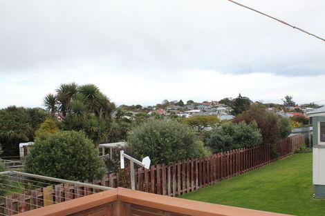 Photo of property in 38 Greta Street, South Hill, Oamaru, 9400