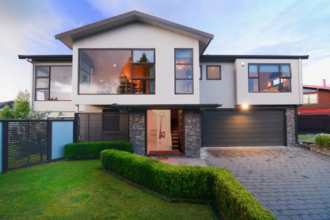 Photo of property in 15 Normand Place, Richmond Heights, Taupo, 3330