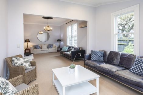 Photo of property in 79 North Avon Road, Richmond, Christchurch, 8013