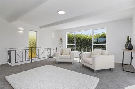 Photo of property in 1/16 Rangitoto Terrace, Milford, Auckland, 0620