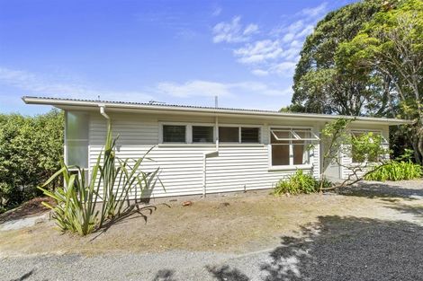 Photo of property in 71 Lyons Avenue, Murrays Bay, Auckland, 0630