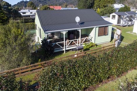 Photo of property in 215a Kiwi Road, Whangamata, 3620