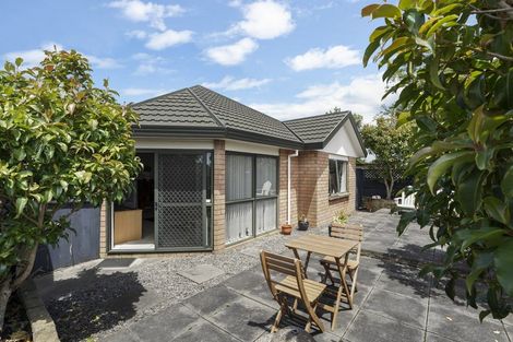 Photo of property in 20 Moana Road, Paraparaumu, 5032