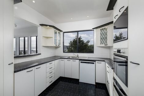 Photo of property in 9 Durham Crescent, Aro Valley, Wellington, 6021