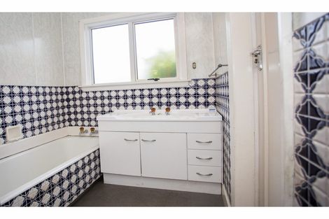 Photo of property in 101 Mcfaddens Road, St Albans, Christchurch, 8052