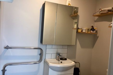 Photo of property in 7 Sauterne Road, Kumeu, 0810