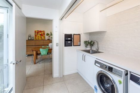 Photo of property in 11 Stonewall Place, Huntsbury, Christchurch, 8022