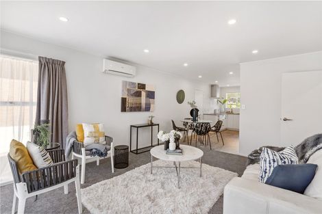 Photo of property in 1/38 Ballater Place, Highland Park, Auckland, 2010