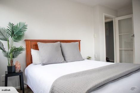 Photo of property in 18 Coach Drive, Otumoetai, Tauranga, 3110