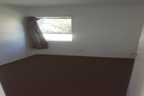 Photo of property in 1/11 Frobisher Way, Clendon Park, Auckland, 2103