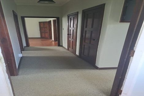 Photo of property in 325 Lake Road, Hauraki, Auckland, 0622