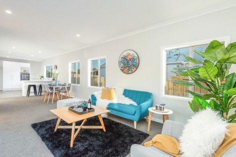 Photo of property in 1 Morris Road, Hillcrest, Hamilton, 3216