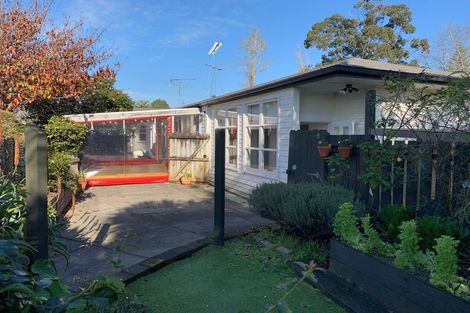 Photo of property in 12a Pegler Drive, Howick, Auckland, 2014