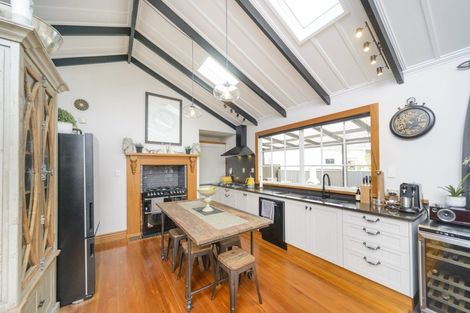 Photo of property in 5 Queen Street, Feilding, 4702