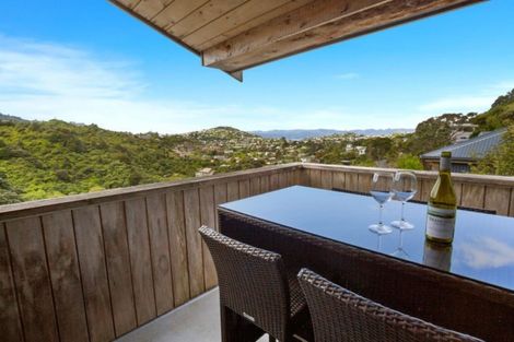 Photo of property in 23 Doris Gordon Crescent, Crofton Downs, Wellington, 6035