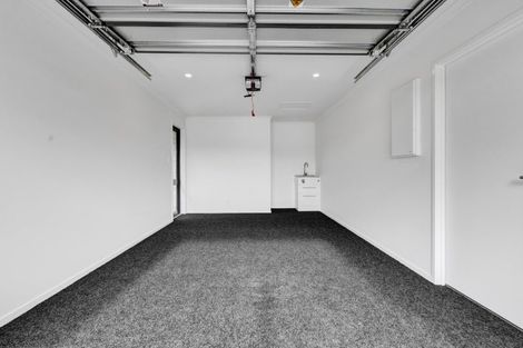 Photo of property in 10a Winstone Place, Highlands Park, New Plymouth, 4312